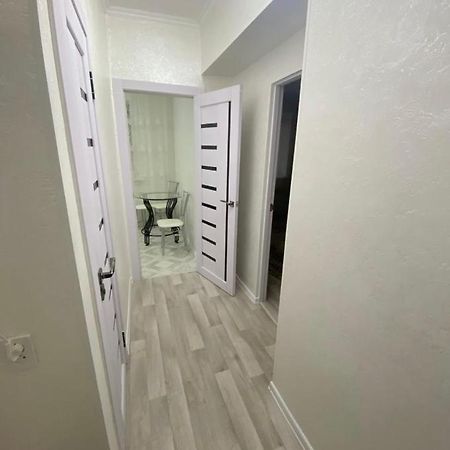 Apartmán Ahmetova 6 7 Almaty Exteriér fotografie